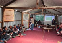 नबिल बैंक १६ स्थानमा सिपमूलक वित्तीय साक्षरता तथा उद्यमशीलता विकास तालिम दिँदै