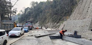 नारायणगढ–बुटवल सडकः दाउन्नेमा एकतर्फी ढलानको काम सकियो