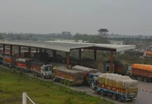 जाँचपास नहुँदा १४ सयभन्दा धेरै मालवाहक सवारी रोकिए