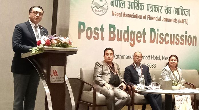 आगामी वर्ष १६ खर्ब राजस्व सङ्कलन गर्ने सरकारको लक्ष्य