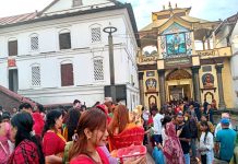 साउनको पहिलो सोमबार, पशुपतिनाथमा बिहानैदेखि दर्शनार्थीको घुइँचो