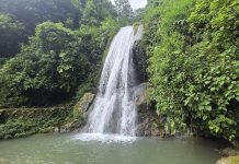 पर्यटक लोभ्याउँदै राक्सिराङको ‘जलपरी झरना’