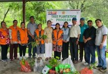 रोटरीको अभियान एक लाख बिरुवा रोप्ने लक्ष्यसहित तुलसीघाटमा वृक्षरोपण