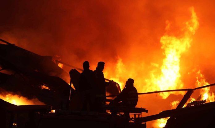 APF_fire-@satungal11-1024x682-1-e1789193085975