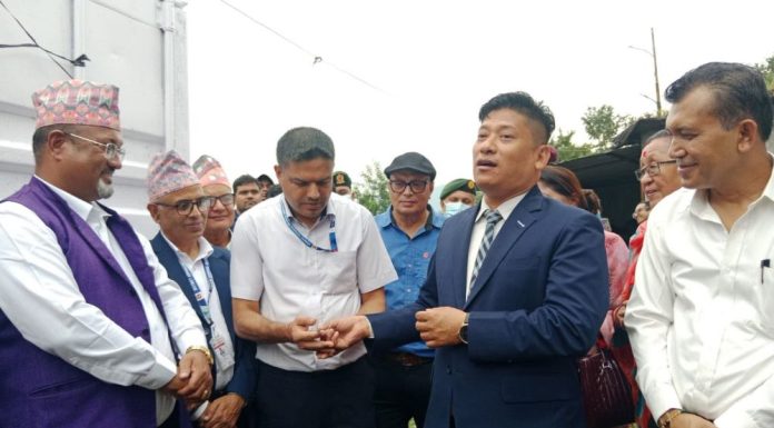 भोटेकोशी बाढीः पोखरामा शवगृह (पोर्टेवल मर्चरी हाउस) निर्माण