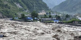 भोटेकोशी बाढीः काभ्रेबाट एक करोड १० लाख सहयोग