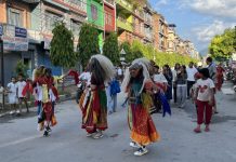 युवा पुस्ताको काँधमा ‘लाखे नाँच’को विरासत