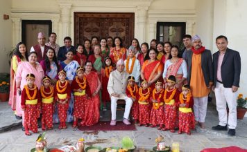राष्ट्रपतिद्वारा नवकन्याको पूजार्चना