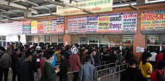 बसपार्कसहित उपत्यकाका विभिन्न नाकामा यात्रुको चाप बढ्यो