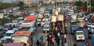 दशैं मनाएर काठमाडौँ फर्किने यात्रुले चहलपहल बढ्यो