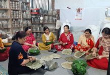 दुनाटपरी उद्योगले खोल्यो तानसेनका महिलालाई आम्दानीको बाटो