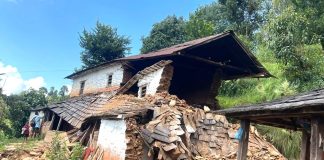 पर्वतमा बाढीपहिरोबाट तीन सय परिवार विस्थापित